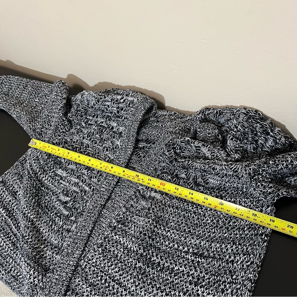 Skies Are Blue Open Front Cardigan Sweater - Picture 9 of 11